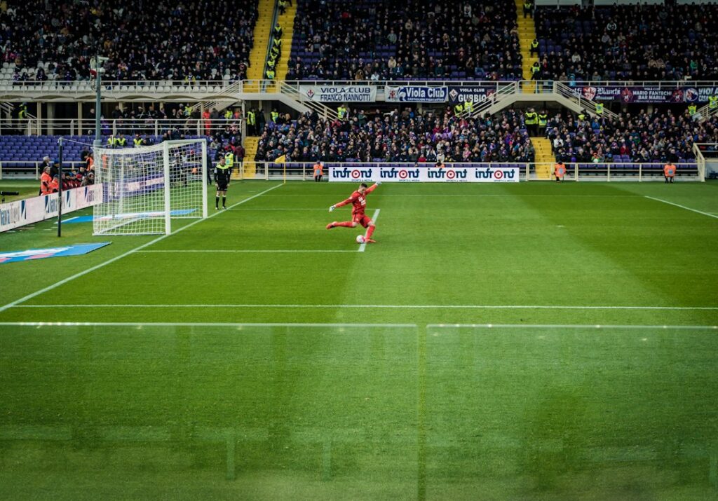 Stadyumda futbol karşılaşmasından genel görünüm